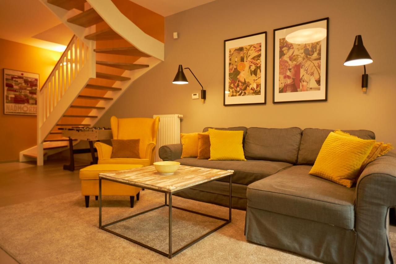 Villa SeaYou Yellow House à Rogowo  Extérieur photo
